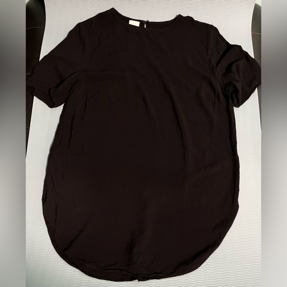 H&M top, size 8, new, cotton